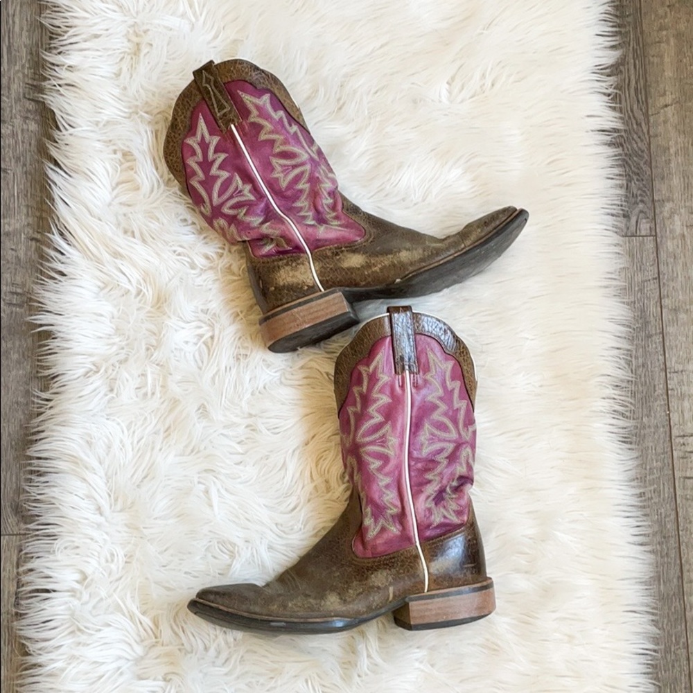 SOLD Men’s Leather Ariat Boots - Picture 1 of 6